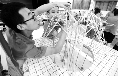 第二届河北省大学生结构设计竞赛举行